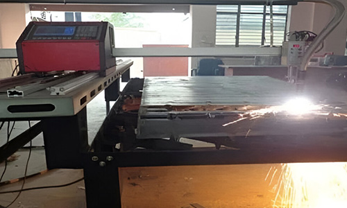 Image of a Portable Fiber Laser Cutting Machine
